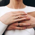 Weshalb Understatement am Finger mehr Eindruck hinterlässt