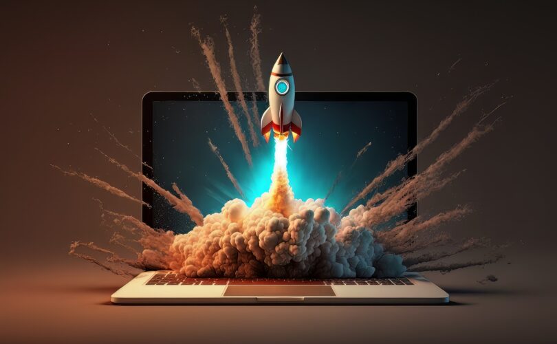 Rakete startet virtuell aus Laptop | Personalberater Energie